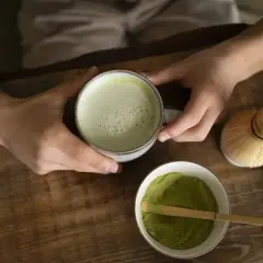 Ile kosztuje matcha? Poznaj ceny i tajniki zakupu najlepszej herbaty