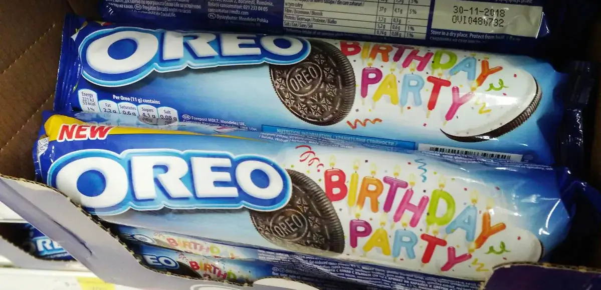 Zdjęcie Czy Oreo jest wegańskie? Sprawdź skład i ryzyko zanieczyszczenia
